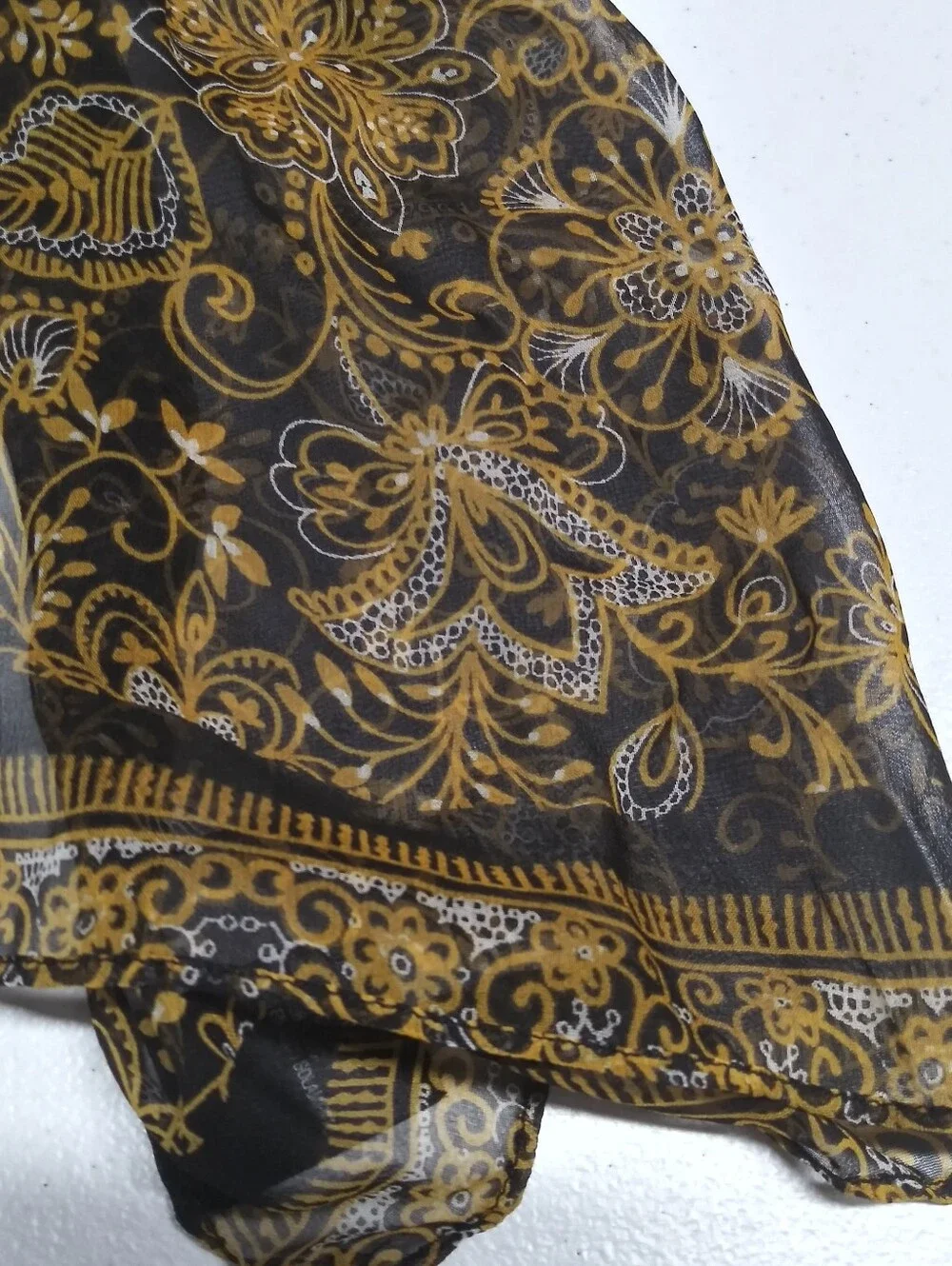 Tahari black gold